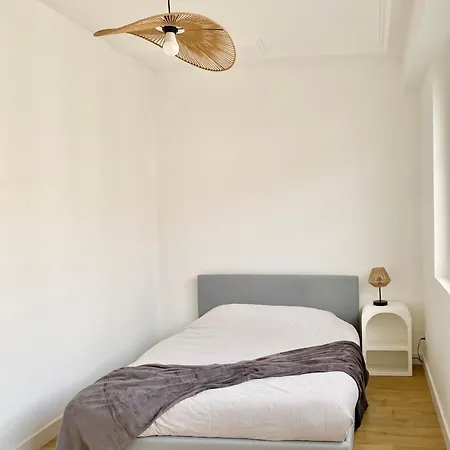 Beautiful T2 Tastefully Renovated Terrace - Madeleine Lägenhet Angers