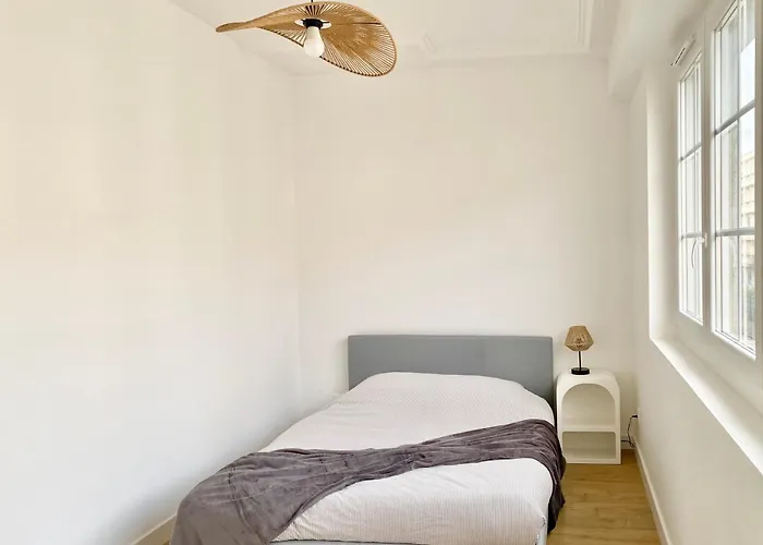 Beautiful T2 Tastefully Renovated Terrace - Madeleine Lejlighed Angers